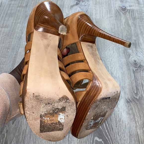 Stuart Weitzman women size 9 4in heel with Platform color: Chestnut - Picture 5 of 5